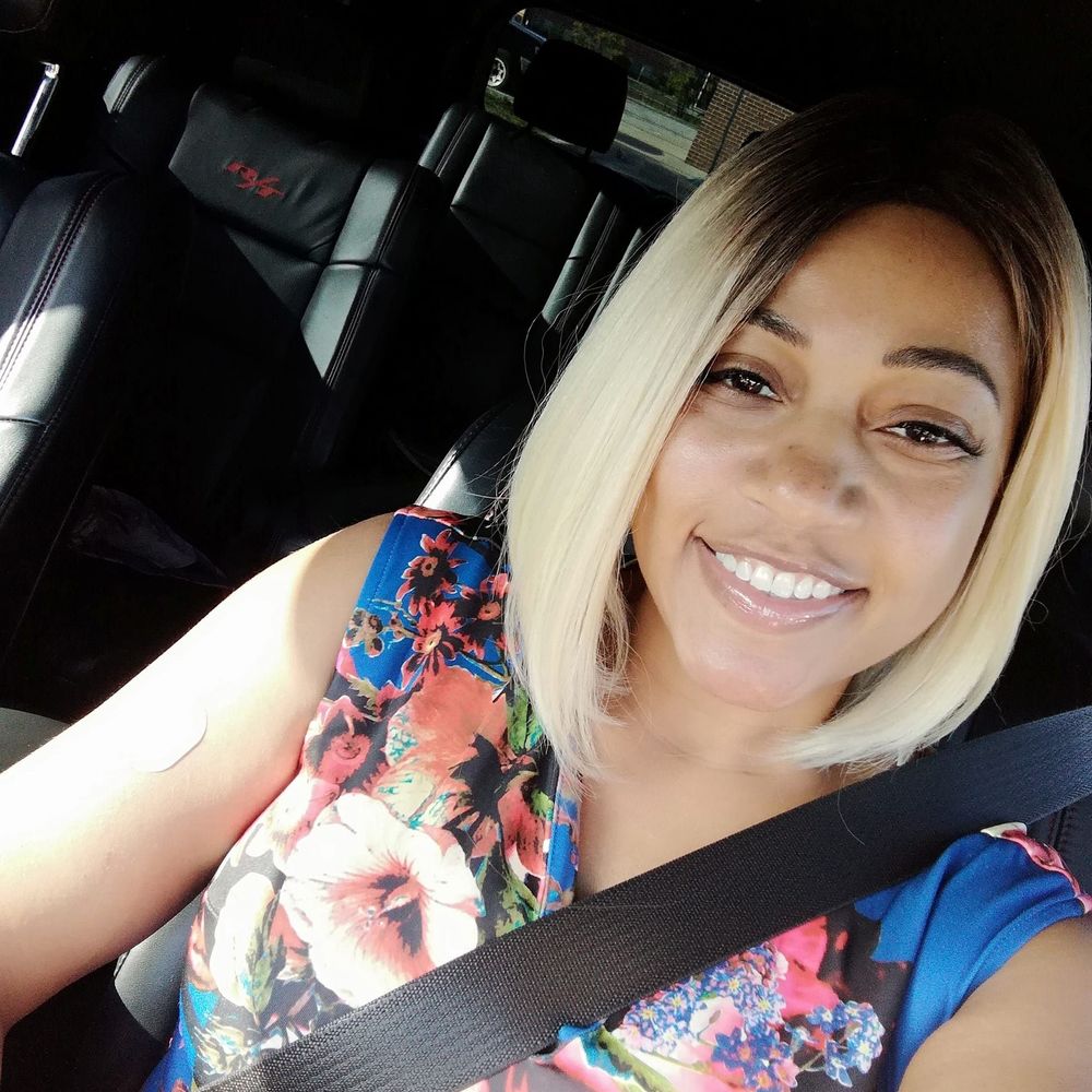 Meet your Posher, Angela